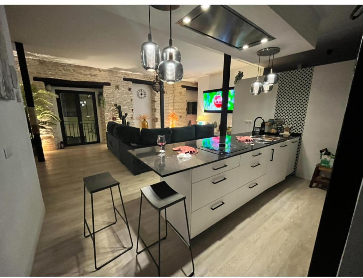 Casa Duque Compartida Familiar 1-Habitacion Con Bano Propio Σεβίλλη Εξωτερικό φωτογραφία