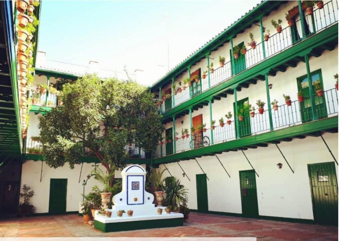 Casa Duque Compartida Familiar 1-Habitacion Con Bano Propio Σεβίλλη Εξωτερικό φωτογραφία
